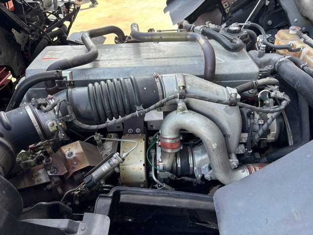 日野プロフィアセルフローダー大型（10t）[写真34]