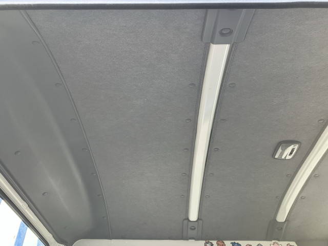 いすゞエルフダブルキャブ（Wキャブ）小型（2t・3t）[写真34]