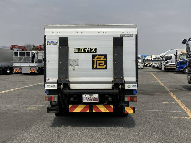 いすゞエルフダブルキャブ（Wキャブ）小型（2t・3t）[写真08]