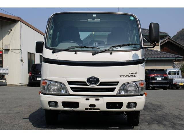 トヨタトヨエースダブルキャブ（Wキャブ）小型（2t・3t）[写真03]