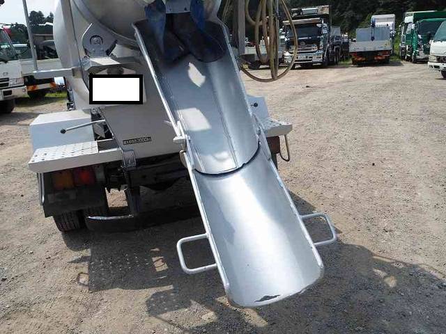 三菱ふそうキャンターミキサー車（コンクリートミキサー）小型（2t・3t）[写真11]