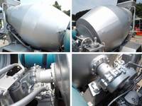 三菱ふそうキャンターミキサー車（コンクリートミキサー）小型（2t・3t）[写真13]