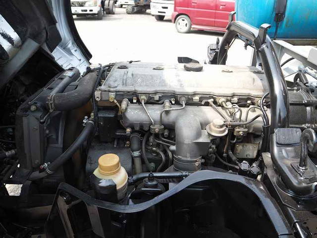 三菱ふそうキャンターミキサー車（コンクリートミキサー）小型（2t・3t）[写真31]