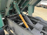 三菱ふそうキャンターパッカー車（塵芥車）小型（2t・3t）[写真22]