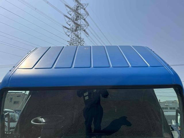 三菱ふそうキャンターパッカー車（塵芥車）小型（2t・3t）[写真28]