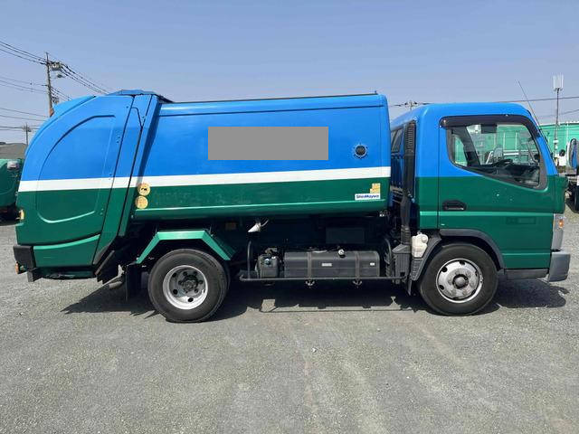 三菱ふそうキャンターパッカー車（塵芥車）小型（2t・3t）[写真03]