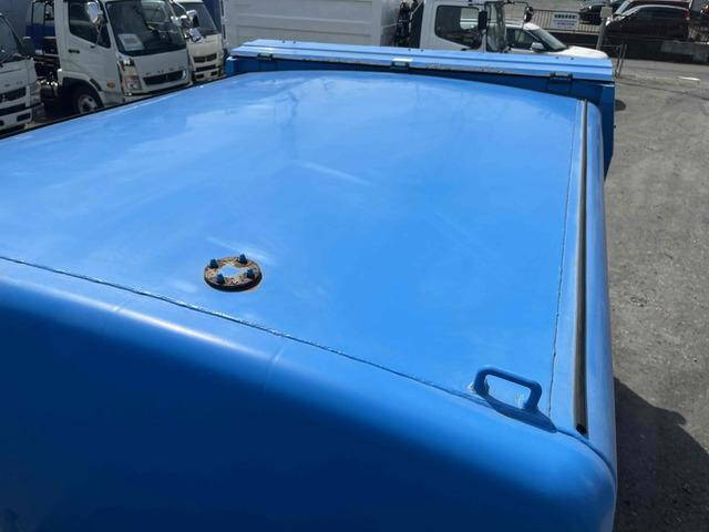 三菱ふそうキャンターパッカー車（塵芥車）小型（2t・3t）[写真30]