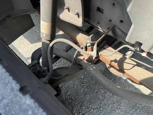 三菱ふそうキャンターパッカー車（塵芥車）小型（2t・3t）[写真38]