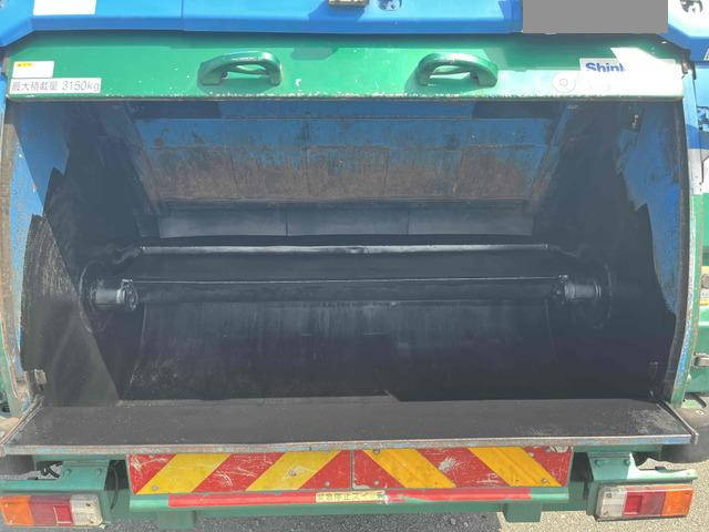 三菱ふそうキャンターパッカー車（塵芥車）小型（2t・3t）[写真07]