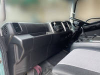 日野レンジャーアルミウイング中型（4t）[写真25]