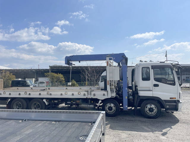 いすゞギガセルフクレーン4段大型（10t）[写真06]