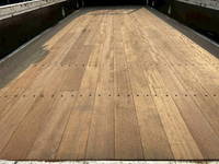 UDトラックスコンドルクレーン4段中型（4t）[写真10]