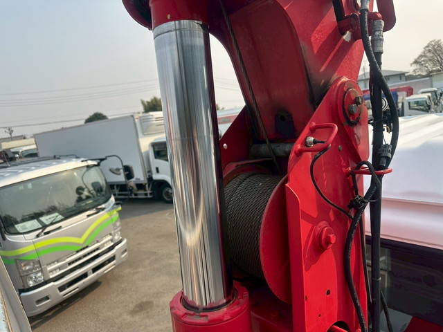 UDトラックスコンドルクレーン4段中型（4t）[写真13]