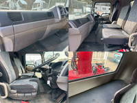 UDトラックスコンドルクレーン4段中型（4t）[写真17]