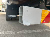 UDトラックスコンドルクレーン4段中型（4t）[写真21]