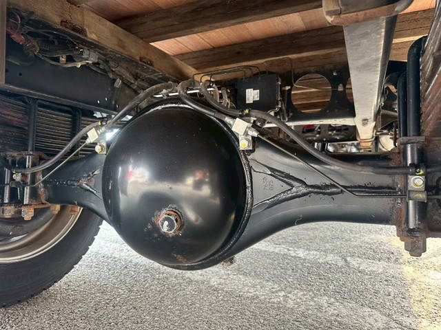 UDトラックスコンドルクレーン4段中型（4t）[写真37]