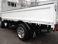 三菱ふそうキャンター平ボディ小型（2t・3t）[写真12]