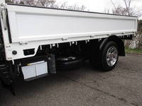 三菱ふそうキャンター平ボディ小型（2t・3t）[写真14]