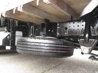 三菱ふそうキャンター平ボディ小型（2t・3t）[写真15]