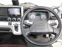 三菱ふそうキャンター平ボディ小型（2t・3t）[写真25]