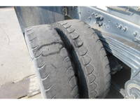 UDトラックスクオンダンプ大型（10t）[写真39]