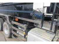 UDトラックスクオンダンプ大型（10t）[写真07]