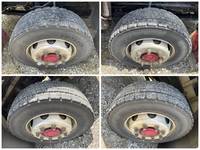 UDトラックスクオン冷蔵冷凍ウイング大型（10t）[写真23]