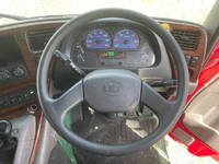 UDトラックスクオン冷蔵冷凍ウイング大型（10t）[写真36]