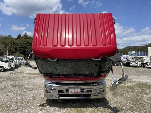 UDトラックスクオン冷蔵冷凍ウイング大型（10t）[写真08]