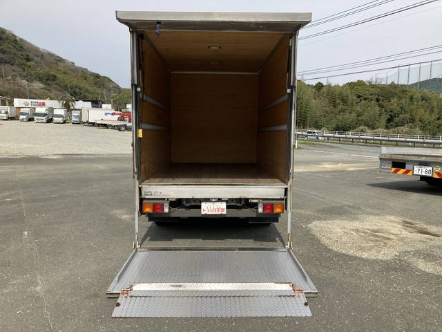 三菱ふそうキャンターアルミバン小型（2t・3t）[写真10]
