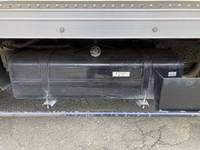 三菱ふそうキャンターアルミバン小型（2t・3t）[写真20]