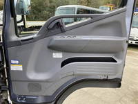 三菱ふそうキャンターアルミバン小型（2t・3t）[写真30]