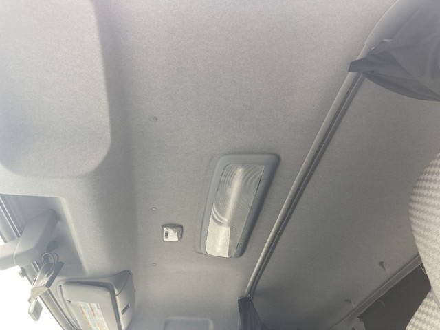 いすゞフォワードアルミウイング中型（4t）[写真19]