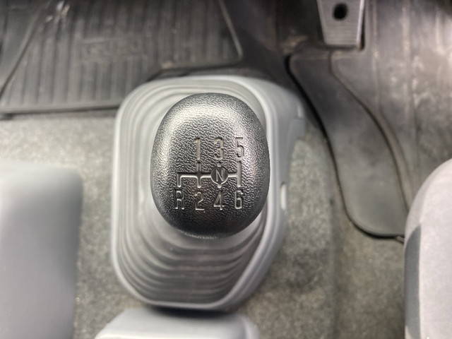 いすゞフォワードアルミウイング中型（4t）[写真22]