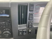 いすゞフォワードアルミウイング中型（4t）[写真24]