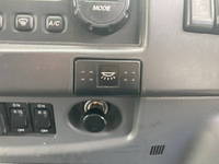 いすゞフォワードアルミウイング中型（4t）[写真27]