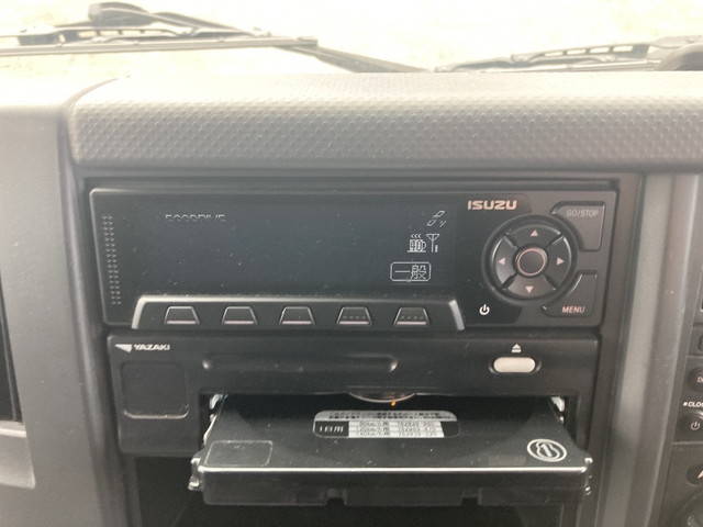 いすゞフォワードアルミウイング中型（4t）[写真29]