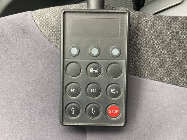 いすゞフォワードアルミウイング中型（4t）[写真30]