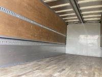 いすゞフォワードアルミウイング中型（4t）[写真04]