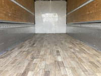 いすゞフォワードアルミウイング中型（4t）[写真06]