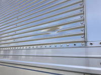 いすゞフォワードアルミウイング中型（4t）[写真09]