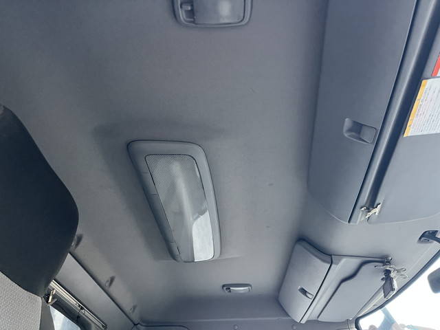 日野レンジャー平ボディ増トン（6t・8t）[写真04]