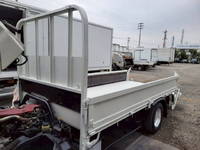 トヨタトヨエース平ボディ小型（2t・3t）[写真13]