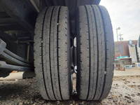 トヨタトヨエース平ボディ小型（2t・3t）[写真19]