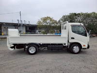 トヨタトヨエース平ボディ小型（2t・3t）[写真06]