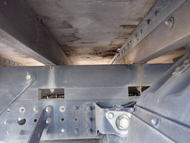 日産アトラス平ボディ小型（2t・3t）[写真16]