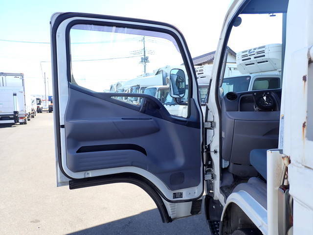 日産アトラス平ボディ小型（2t・3t）[写真33]