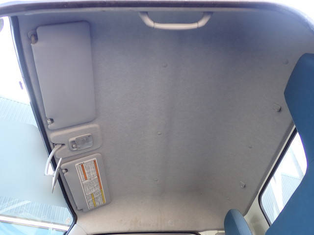 日産アトラス平ボディ小型（2t・3t）[写真35]