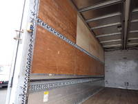 三菱ふそうファイターアルミウイング中型（4t）[写真16]