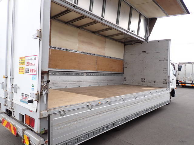 三菱ふそうファイターアルミウイング中型（4t）[写真17]